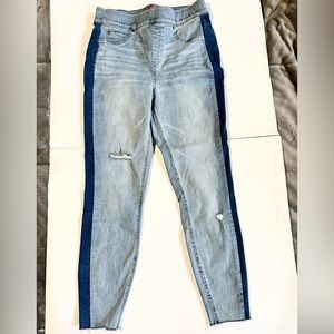 Spanx Pullon Distressed denim jeans size  XL/ TG high rise